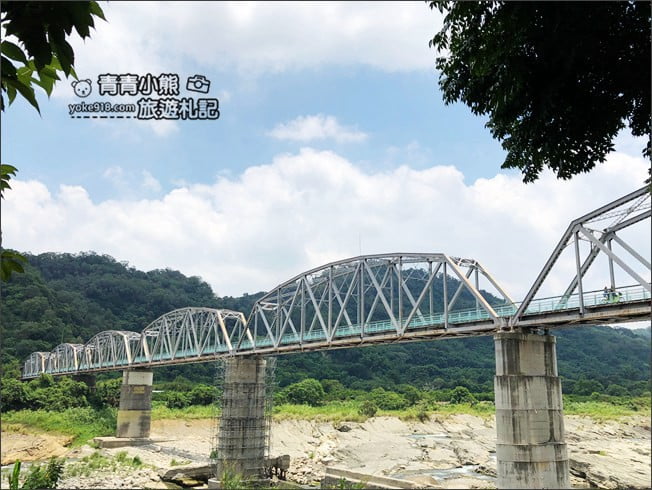 台中景點》鐵道之鄉酒莊.巨大造景好好拍~后豐鐵馬道旁的可愛酒莊 @青青小熊*旅遊札記 台中景點》鐵道之鄉酒莊.巨大造景好好拍~后豐鐵馬道旁的可愛酒莊 @青青小熊*旅遊札記