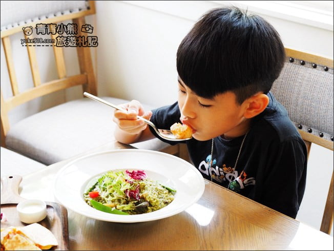 台北景點》The cafe&rsquo;by想陽明山，在美式風味的小屋吃美食~悠閒渡過一下午 @青青小熊＊旅遊札記