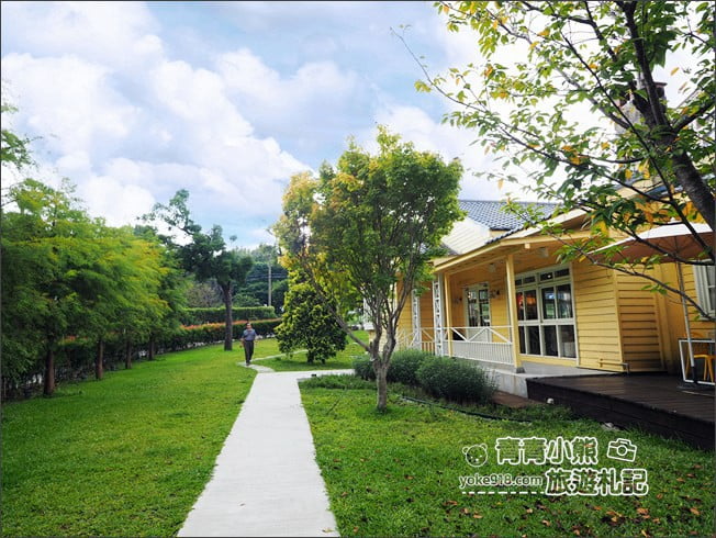台北景點》The cafe&rsquo;by想陽明山，在美式風味的小屋吃美食~悠閒渡過一下午 @青青小熊＊旅遊札記