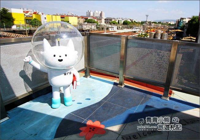 彰化景點》散步彰化車站．來自外太空的喵星人出沒~ㄓㄏㄖ的地球冒險 @青青小熊＊旅遊札記