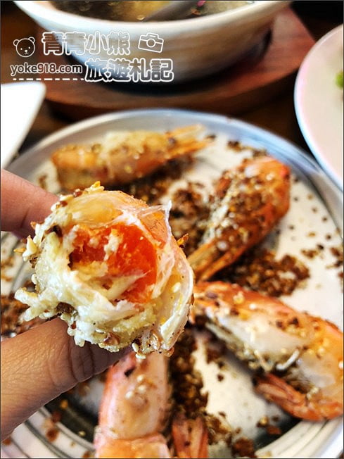 台中景點》鴻龍宴大船入港．北屯美食~活跳鮮蝦/設計感十足的美味特色餐廳 @青青小熊＊旅遊札記