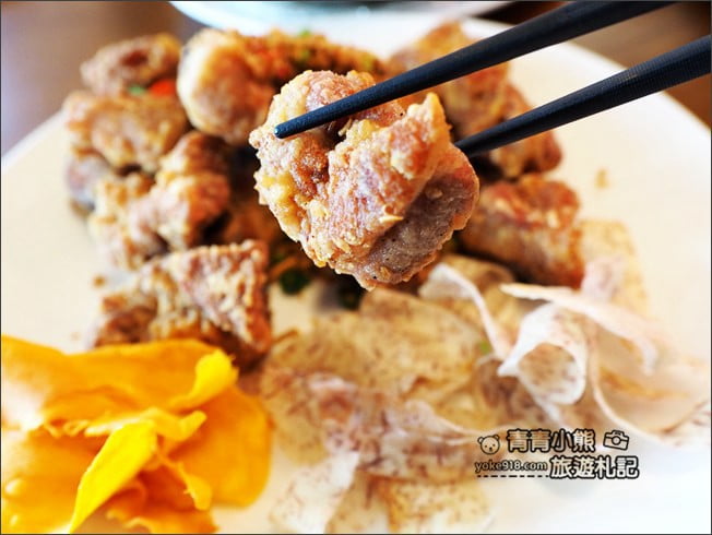 台中景點》鴻龍宴大船入港．北屯美食~活跳鮮蝦/設計感十足的美味特色餐廳 @青青小熊＊旅遊札記