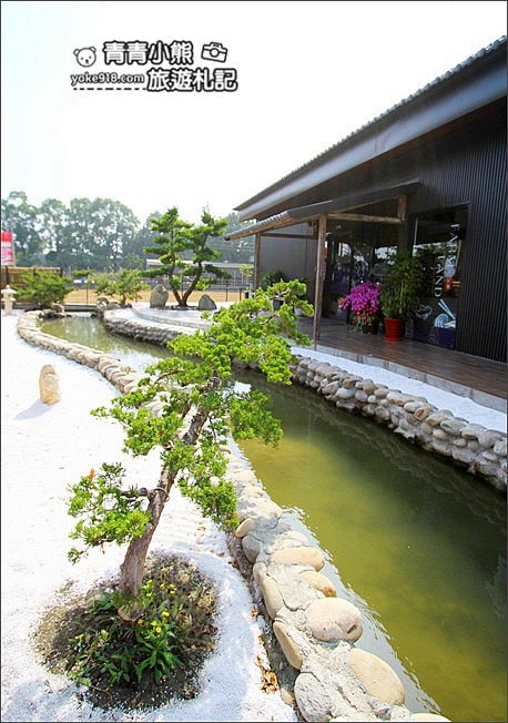 彰化新景點》田中央豚將拉麵.來到日本鳥居~還有水池落羽松,好夢幻 @青青小熊*旅遊札記 彰化新景點》田中央豚將拉麵.來到日本鳥居~還有水池落羽松,好夢幻 @青青小熊*旅遊札記