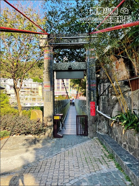 台中景點》明治溫泉老街&谷關吊橋~走訪溫泉鄉，漫步日式溫泉街 @青青小熊＊旅遊札記