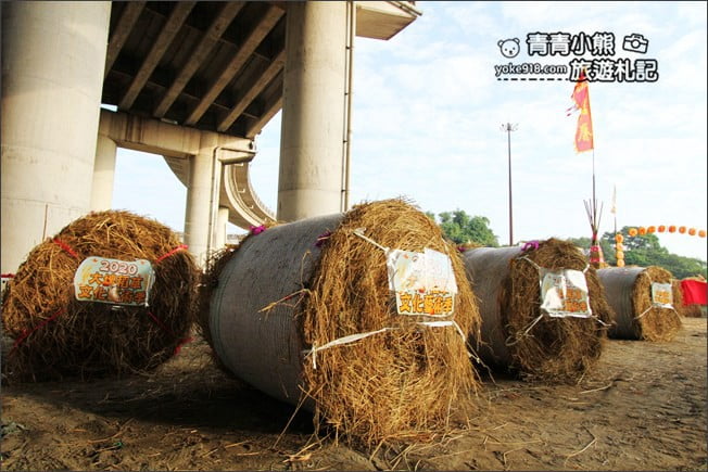 雲林》2020大埤稻草文化藝術季．稻草迷宮、可愛裝置藝術~雲林拍照新亮點 @青青小熊＊旅遊札記