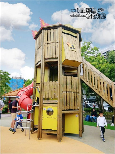 台北內湖景點》湖山六號公園．以消防車為主題的遊樂場，全新改造親子景點 @青青小熊＊旅遊札記