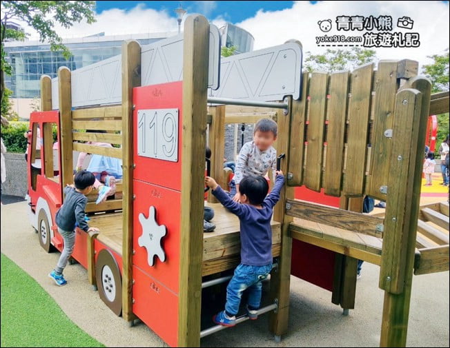 台北內湖景點》湖山六號公園．以消防車為主題的遊樂場，全新改造親子景點 @青青小熊＊旅遊札記