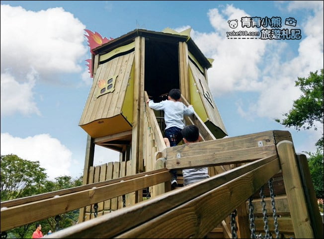 台北內湖景點》湖山六號公園．以消防車為主題的遊樂場，全新改造親子景點 @青青小熊＊旅遊札記