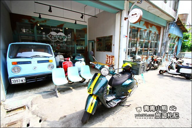 台中新景點》魚刺人雞蛋糕-修車廠店.古董汽車、小車車模型~車迷必訪 @青青小熊*旅遊札記 台中新景點》魚刺人雞蛋糕-修車廠店.古董汽車、小車車模型~車迷必訪 @青青小熊*旅遊札記