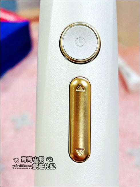 生活好物體驗》高露潔最新美型的電動牙刷- GLINT變速刷,給你最舒適乾淨的潔牙+護齦體驗 @青青小熊*旅遊札記 生活好物體驗》高露潔最新美型的電動牙刷- GLINT變速刷,給你最舒適乾淨的潔牙+護齦體驗 @青青小熊*旅遊札記
