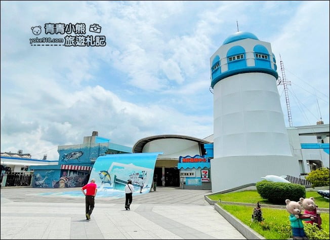 台中景點》梧棲漁港.必拍巨型海洋生物,逛新鮮漁獲吃美食 @青青小熊*旅遊札記 台中景點》梧棲漁港.必拍巨型海洋生物,逛新鮮漁獲吃美食 @青青小熊*旅遊札記