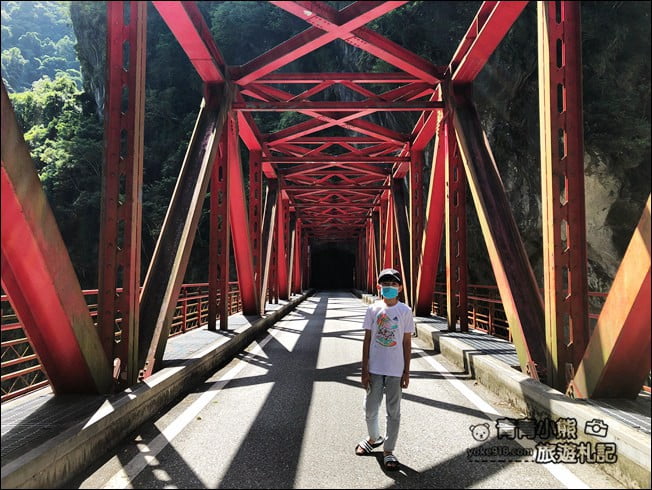 花蓮景點》長春祠.花蓮超美瀑布斷橋~必玩散步景點,來這超值得 @青青小熊*旅遊札記 花蓮景點》長春祠.花蓮超美瀑布斷橋~必玩散步景點,來這超值得 @青青小熊*旅遊札記