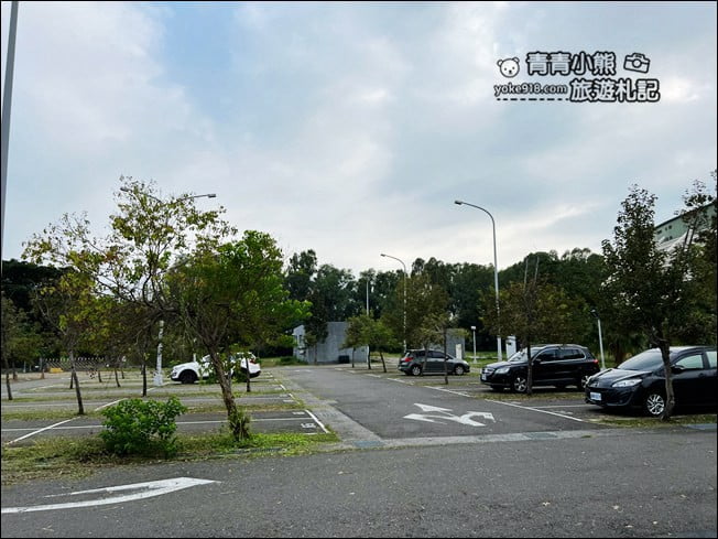 高雄景點》航空教育展示館.好像來到放大版模型室,變裝體驗當個小小飛行員 @青青小熊*旅遊札記 高雄景點》航空教育展示館.好像來到放大版模型室,變裝體驗當個小小飛行員 @青青小熊*旅遊札記