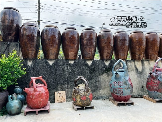 苗栗景點》銅鑼窯．苗栗銅鑼出現龍貓車站~還有土地公也太可愛了 @青青小熊＊旅遊札記