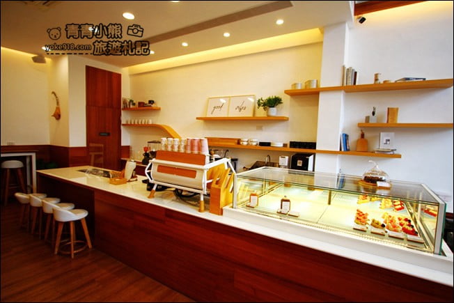 雲林景點》OHEY CAF&Eacute;．玻璃小木屋，斗六北歐質感下午茶推薦 @青青小熊＊旅遊札記