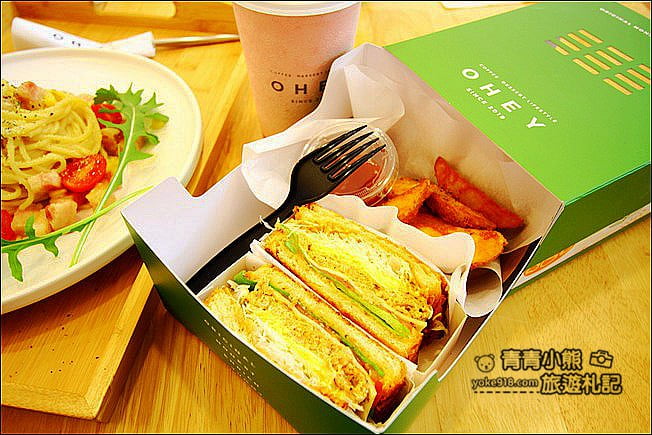 雲林景點》OHEY CAF&Eacute;．玻璃小木屋，斗六北歐質感下午茶推薦 @青青小熊＊旅遊札記