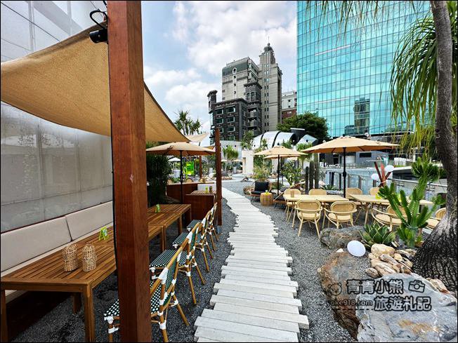 台中景點》PARK2草悟廣場.城市中的小森林,美食、市集~假日休閒新去處 @青青小熊*旅遊札記 台中景點》PARK2草悟廣場.城市中的小森林,美食、市集~假日休閒新去處 @青青小熊*旅遊札記