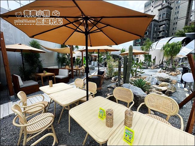 台中景點》PARK2草悟廣場.城市中的小森林,美食、市集~假日休閒新去處 @青青小熊*旅遊札記 台中景點》PARK2草悟廣場.城市中的小森林,美食、市集~假日休閒新去處 @青青小熊*旅遊札記