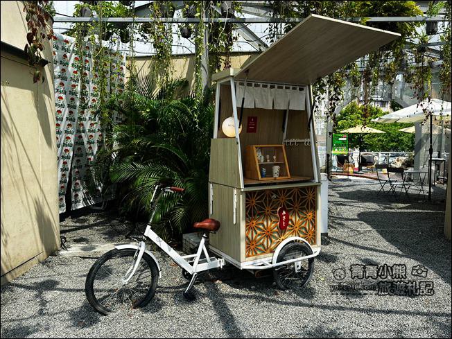 台中景點》PARK2草悟廣場.城市中的小森林,美食、市集~假日休閒新去處 @青青小熊*旅遊札記 台中景點》PARK2草悟廣場.城市中的小森林,美食、市集~假日休閒新去處 @青青小熊*旅遊札記