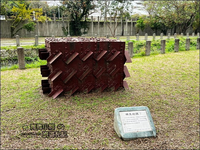 雲林景點》Q版媽祖、兒童遊戲區,雲林西螺大橋親子公園~還有最美的紅色大橋 @青青小熊*旅遊札記 雲林景點》Q版媽祖、兒童遊戲區,雲林西螺大橋親子公園~還有最美的紅色大橋 @青青小熊*旅遊札記