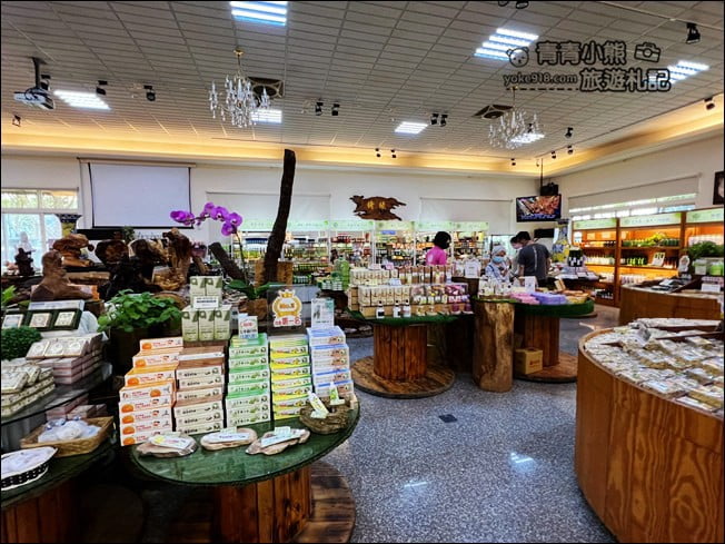 苗栗景點》綺緣樟腦精油觀光工場.甕牆,庭院好好拍~順遊景點推薦 @青青小熊*旅遊札記 苗栗景點》綺緣樟腦精油觀光工場.甕牆,庭院好好拍~順遊景點推薦 @青青小熊*旅遊札記