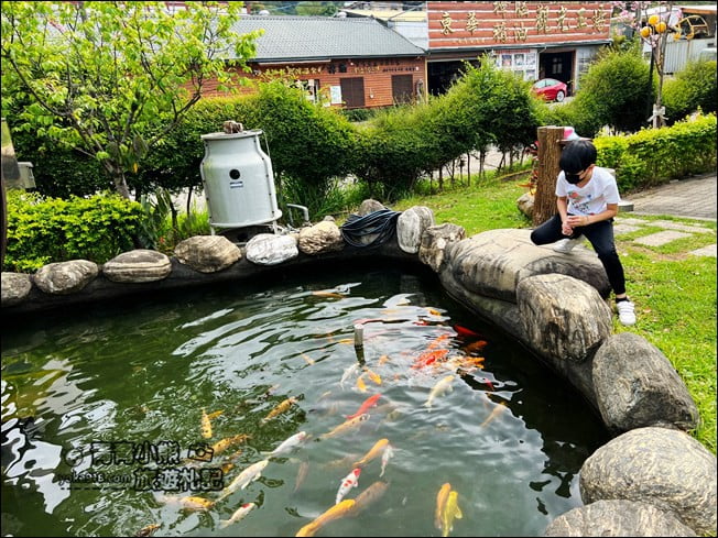 苗栗景點》綺緣樟腦精油觀光工場.甕牆,庭院好好拍~順遊景點推薦 @青青小熊*旅遊札記 苗栗景點》綺緣樟腦精油觀光工場.甕牆,庭院好好拍~順遊景點推薦 @青青小熊*旅遊札記