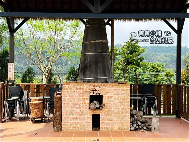 苗栗景點》綺緣樟腦精油觀光工場.甕牆,庭院好好拍~順遊景點推薦 @青青小熊*旅遊札記 苗栗景點》綺緣樟腦精油觀光工場.甕牆,庭院好好拍~順遊景點推薦 @青青小熊*旅遊札記