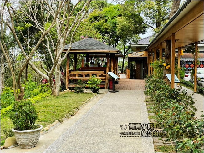 苗栗景點》綺緣樟腦精油觀光工場.甕牆,庭院好好拍~順遊景點推薦 @青青小熊*旅遊札記 苗栗景點》綺緣樟腦精油觀光工場.甕牆,庭院好好拍~順遊景點推薦 @青青小熊*旅遊札記