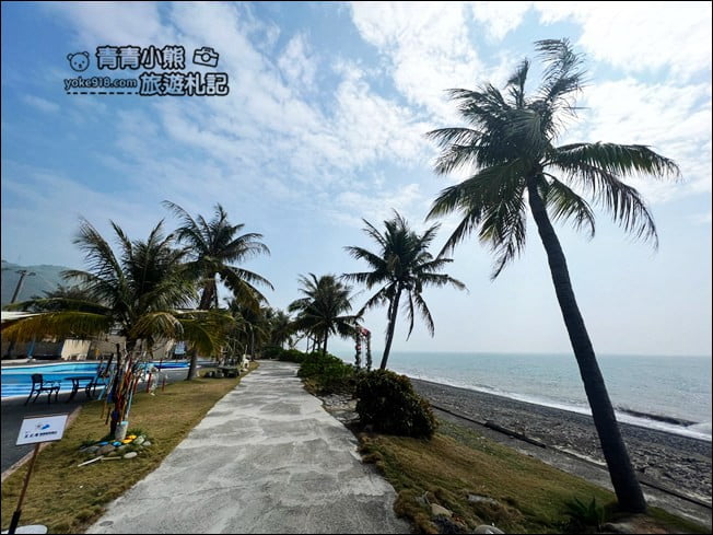 墾丁景點》茉莉灣海景咖啡．無敵海景這裡賞，還有觀海盪鞦韆~看海放空去 @青青小熊＊旅遊札記
