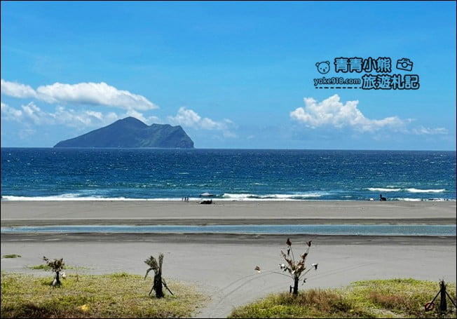 宜蘭景點》海景咖啡廳渲咖啡~讓我有種來到地中海的感覺，無敵海景太迷人 @青青小熊＊旅遊札記
