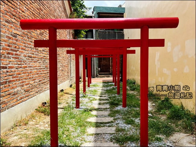 彰化隱藏版景點》有紅色千鳥居的可愛蛙港神社!來去打卡拍照順遊老街 @青青小熊*旅遊札記 彰化隱藏版景點》有紅色千鳥居的可愛蛙港神社!來去打卡拍照順遊老街 @青青小熊*旅遊札記