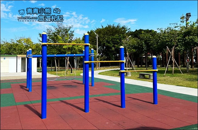 苗栗新景點》有著通霄之塔的新生公園，3層樓高溜滑梯好刺激 @青青小熊＊旅遊札記