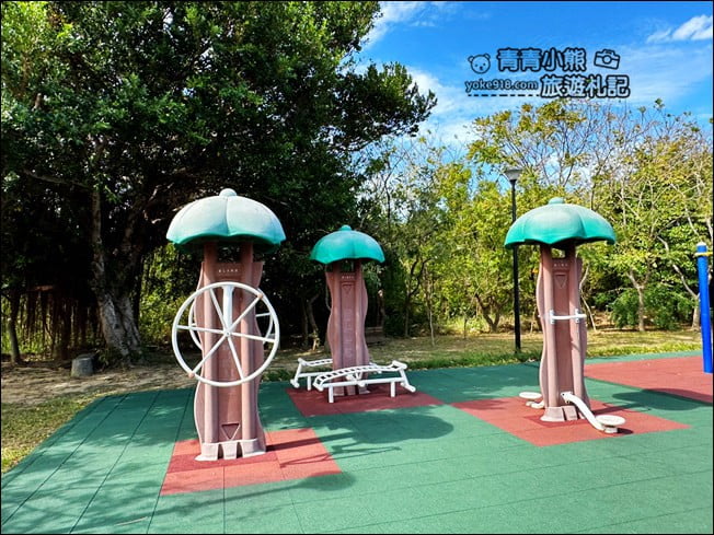 苗栗新景點》有著通霄之塔的新生公園，3層樓高溜滑梯好刺激 @青青小熊＊旅遊札記