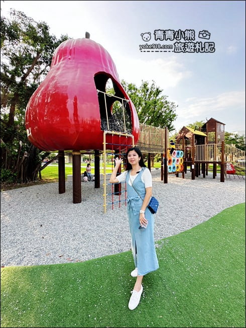 屏東景點》林邊飛天火車公園.還有巨大蓮霧出沒太可愛~小朋友的樂園 @青青小熊*旅遊札記 屏東景點》林邊飛天火車公園.還有巨大蓮霧出沒太可愛~小朋友的樂園 @青青小熊*旅遊札記