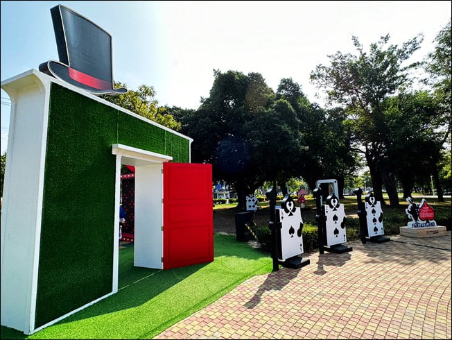 高雄新景點》走進愛麗絲的奇幻樂園~不用門票可愛好拍的高雄新亮點 @青青小熊*旅遊札記 高雄新景點》走進愛麗絲的奇幻樂園~不用門票可愛好拍的高雄新亮點 @青青小熊*旅遊札記