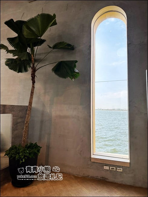屏東景點》海上教堂咖啡廳．西班牙式的海上教堂~浪漫的故事就從這裡開始 @青青小熊＊旅遊札記