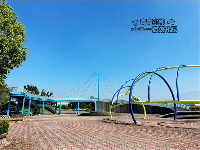 屏東新景點》南州環保共融公園．可愛的外星寶寶出沒~滿滿的回憶 @青青小熊＊旅遊札記