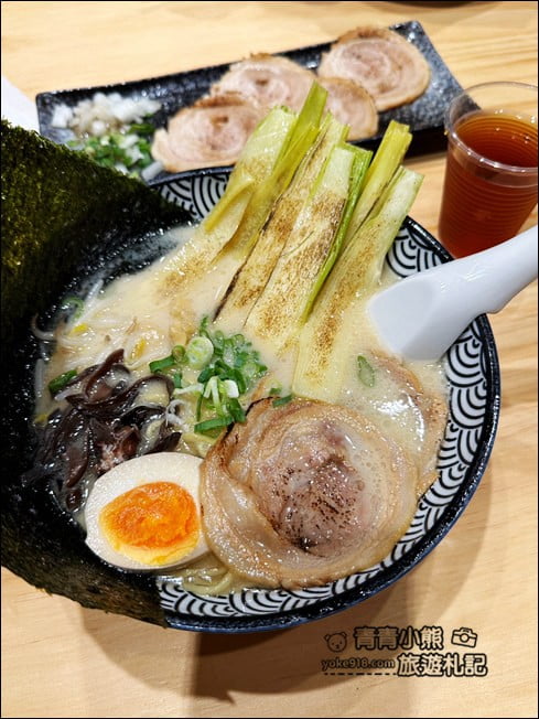 南投景點》橫濱拉麵.埔里超人氣美食,有著日本味~冷冷的天來上一碗心都暖暖的 @青青小熊*旅遊札記 南投景點》橫濱拉麵.埔里超人氣美食,有著日本味~冷冷的天來上一碗心都暖暖的 @青青小熊*旅遊札記