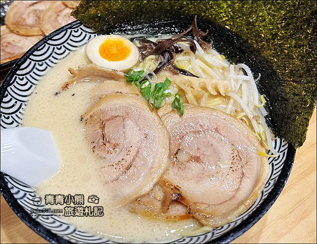 南投景點》橫濱拉麵．埔里超人氣美食，有著日本味~冷冷的天來上一碗心都暖暖的 @青青小熊＊旅遊札記