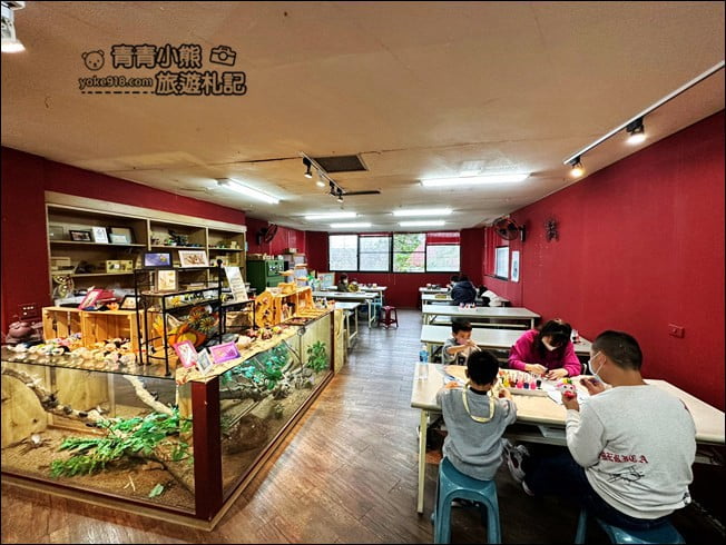 南投埔里景點》蝴蝶小鎮生態休閒園區-木生昆蟲博物館.還有巨大昆蟲陪你喝咖啡 @青青小熊*旅遊札記 南投埔里景點》蝴蝶小鎮生態休閒園區-木生昆蟲博物館.還有巨大昆蟲陪你喝咖啡 @青青小熊*旅遊札記