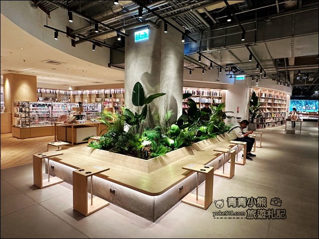 桃園景點》桃園圖書總館.最美地標、還有特色店家可以一起逛 @青青小熊*旅遊札記 桃園景點》桃園圖書總館.最美地標、還有特色店家可以一起逛 @青青小熊*旅遊札記