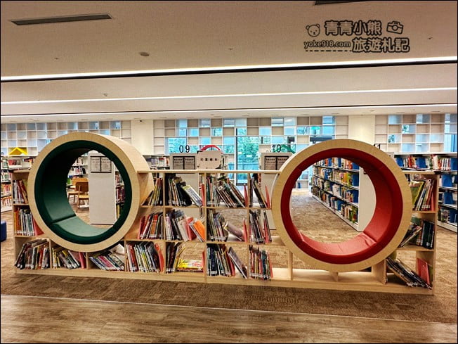 桃園景點》桃園圖書總館.最美地標、還有特色店家可以一起逛 @青青小熊*旅遊札記 桃園景點》桃園圖書總館.最美地標、還有特色店家可以一起逛 @青青小熊*旅遊札記