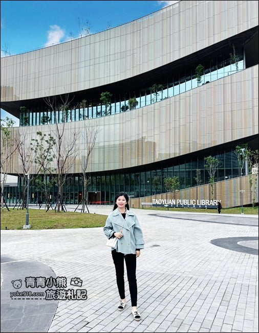 桃園景點》桃園圖書總館.最美地標、還有特色店家可以一起逛 @青青小熊*旅遊札記 桃園景點》桃園圖書總館.最美地標、還有特色店家可以一起逛 @青青小熊*旅遊札記