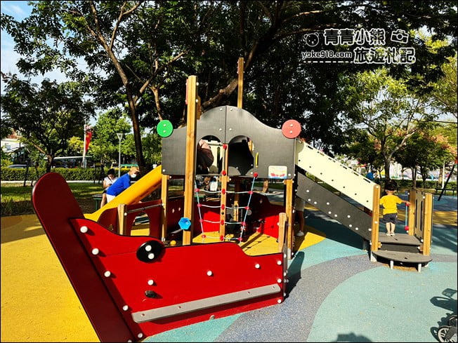 屏東新景點》東港大鮪魚航海樂園,出海囉~還有3層樓溜滑梯 @青青小熊*旅遊札記 屏東新景點》東港大鮪魚航海樂園,出海囉~還有3層樓溜滑梯 @青青小熊*旅遊札記