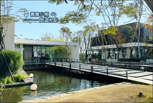 高雄景點》碳佐麻里燒肉,像水上美術館一樣漂亮的精品燒肉(高雄時代店) @青青小熊*旅遊札記 高雄景點》碳佐麻里燒肉,像水上美術館一樣漂亮的精品燒肉(高雄時代店) @青青小熊*旅遊札記