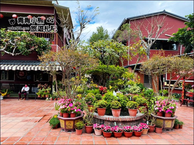 高雄美濃景點》美濃民俗村，復古味滿滿~走進村內，客家特色一網打盡 @青青小熊＊旅遊札記