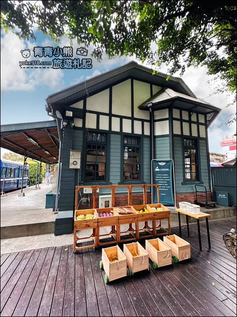 高雄景點》旗山車站糖鐵故事館~走進老車站懷舊趣 @青青小熊*旅遊札記 高雄景點》旗山車站糖鐵故事館~走進老車站懷舊趣 @青青小熊*旅遊札記