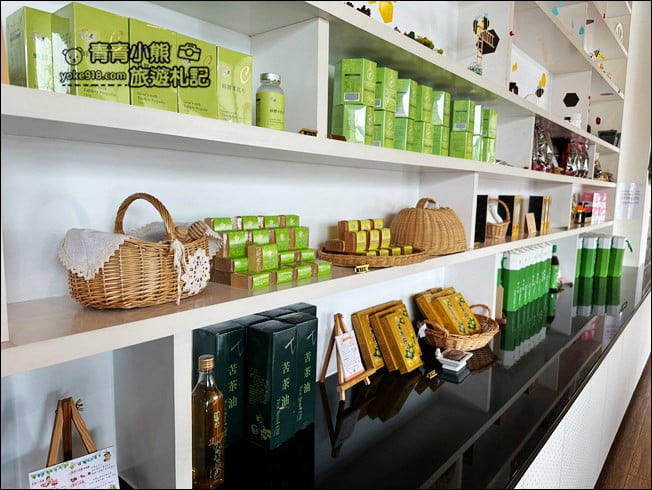 台南景點》東和蜂文化觀光工廠~走進巨大蜜糖罐,還有大鬆餅好好拍 @青青小熊*旅遊札記 台南景點》東和蜂文化觀光工廠~走進巨大蜜糖罐,還有大鬆餅好好拍 @青青小熊*旅遊札記