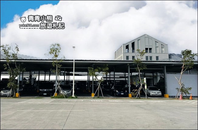 台南景點》新化果菜市場,還有空中大草皮,顛覆傳統新化最美果菜市場 @青青小熊*旅遊札記 台南景點》新化果菜市場,還有空中大草皮,顛覆傳統新化最美果菜市場 @青青小熊*旅遊札記