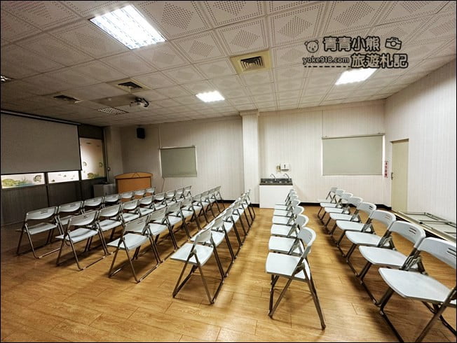 台南景點》東和蜂文化觀光工廠~走進巨大蜜糖罐,還有大鬆餅好好拍 @青青小熊*旅遊札記 台南景點》東和蜂文化觀光工廠~走進巨大蜜糖罐,還有大鬆餅好好拍 @青青小熊*旅遊札記
